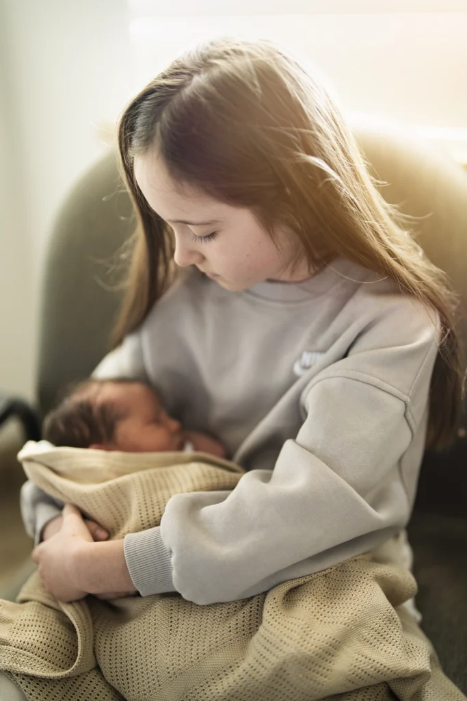 Adelaide siblings baby photo