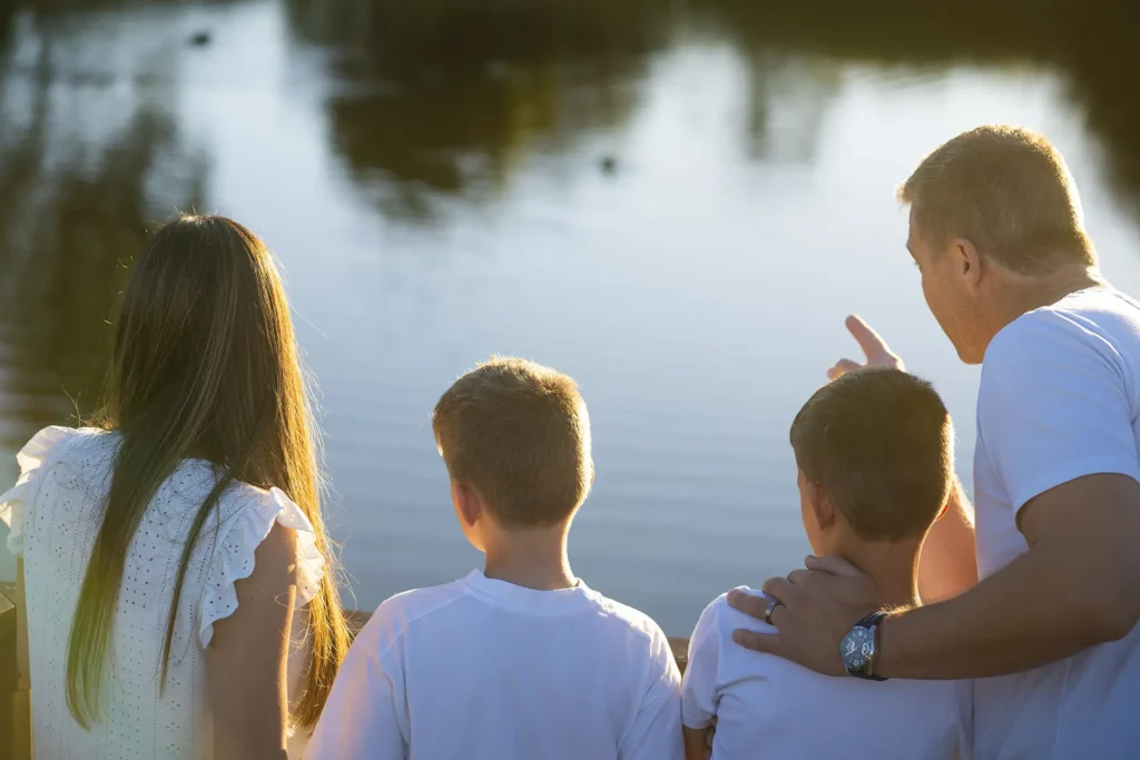 Adelaide family photo by lake